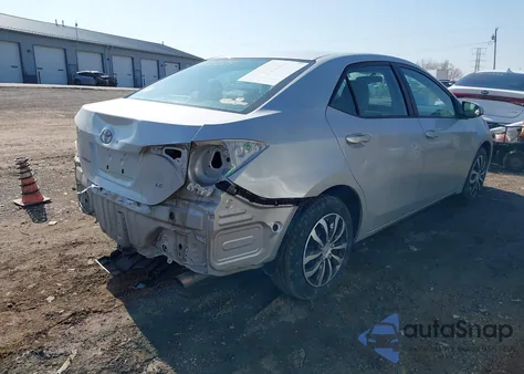 2015 Toyota Corolla Le z USA, uszkodzony, nr VIN 2T1BURHE4FC341112